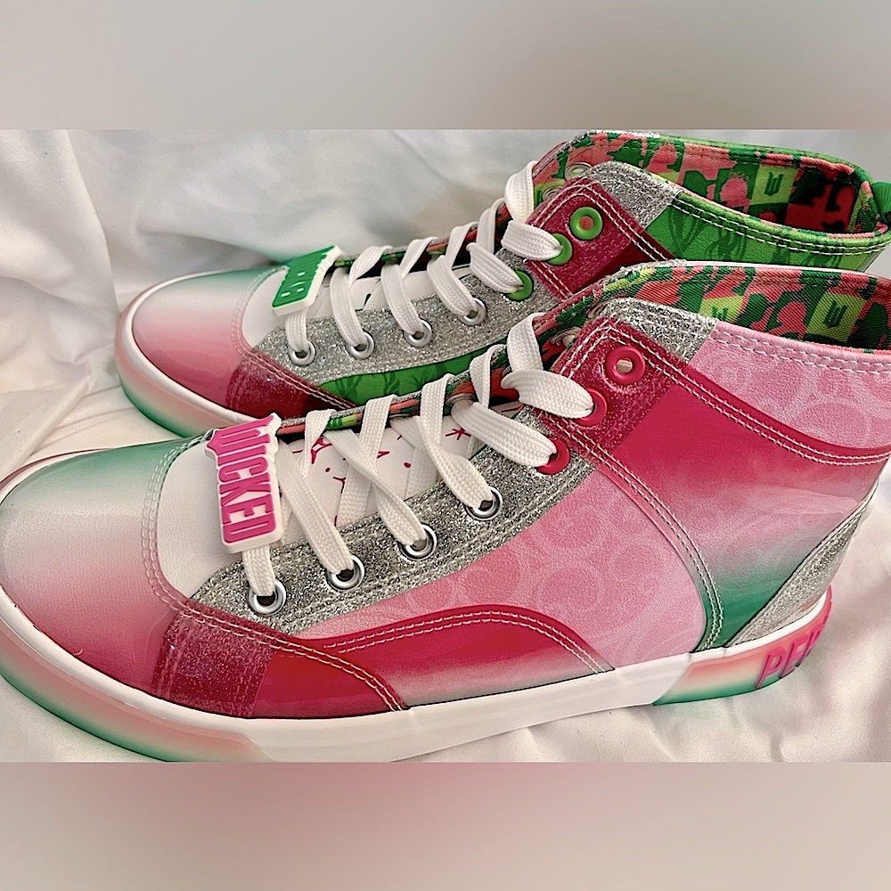 WICKED GLINDA ELPHABA Women's High Top Sneaker Shoes SIZE 8 Pink & Green NEW - Picture 4 of 16